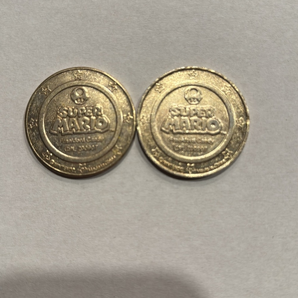 Super Mario Bros Painted coin set COMPLETE!! - Picture 13 of 15